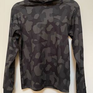 Cute everyday Zella hoodie! In brand new condition! New Without Tags!